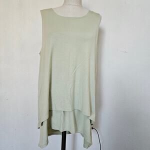 Soft Surrounding Tunic Tank Medium